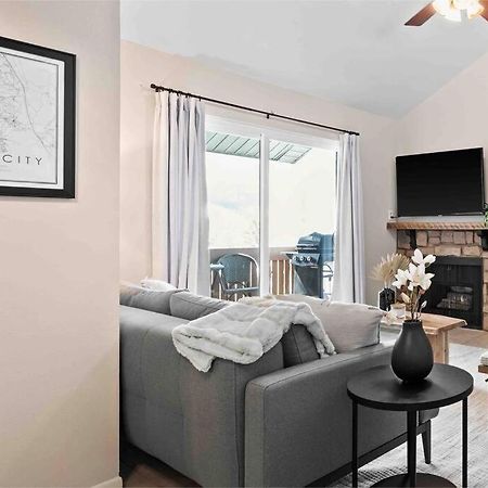 Cozy Top Floor Condo With Mountain Views Park City Luaran gambar