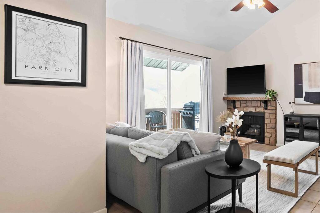 Cozy Top Floor Condo With Mountain Views Park City Luaran gambar