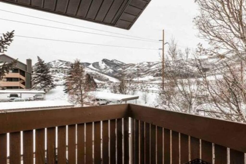Cozy Top Floor Condo With Mountain Views Park City Luaran gambar